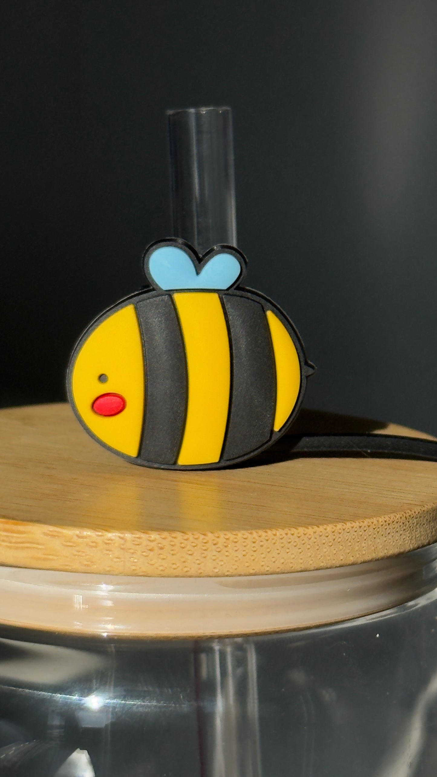Bee Straw Topper