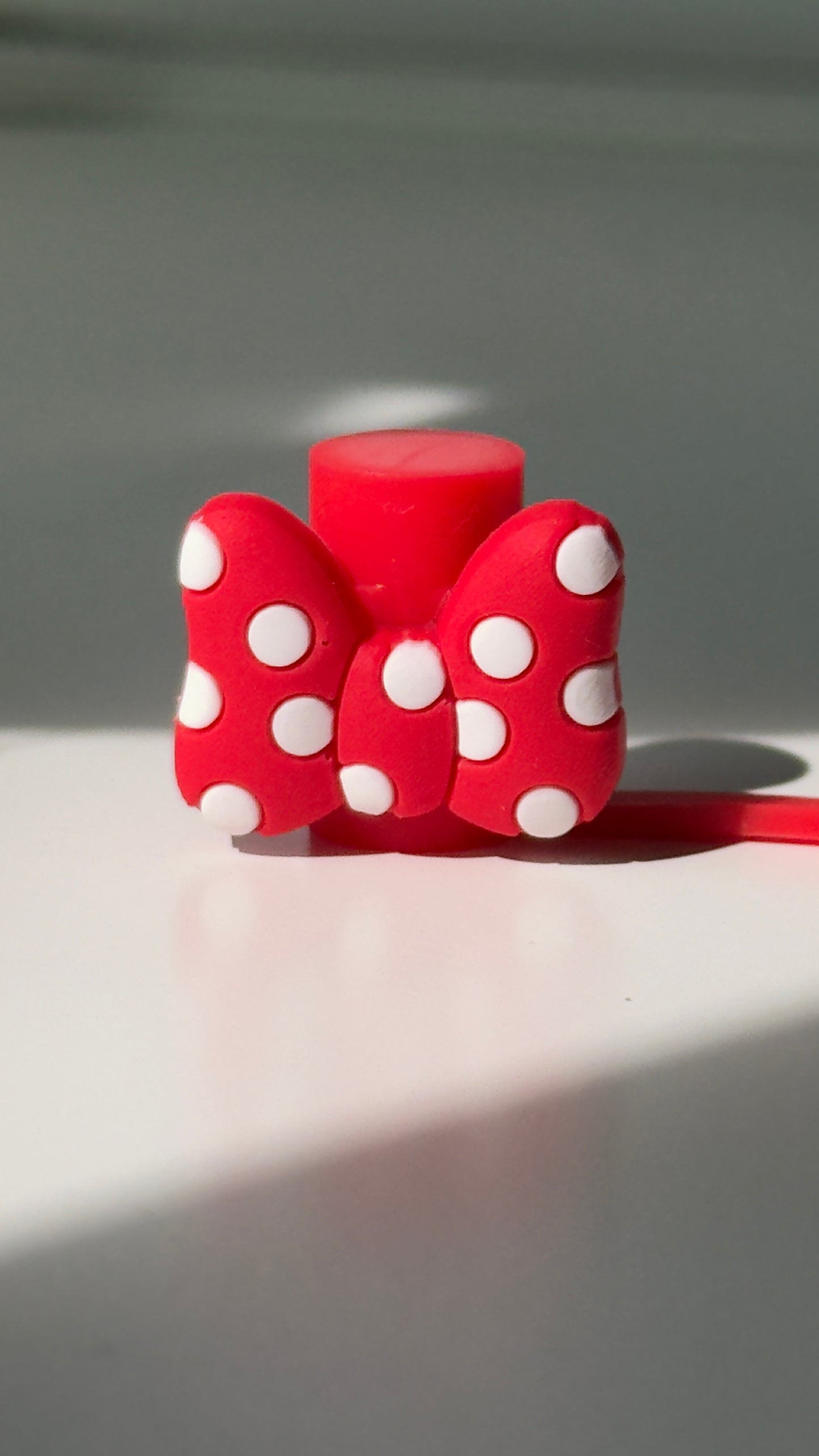 Bow Straw Topper